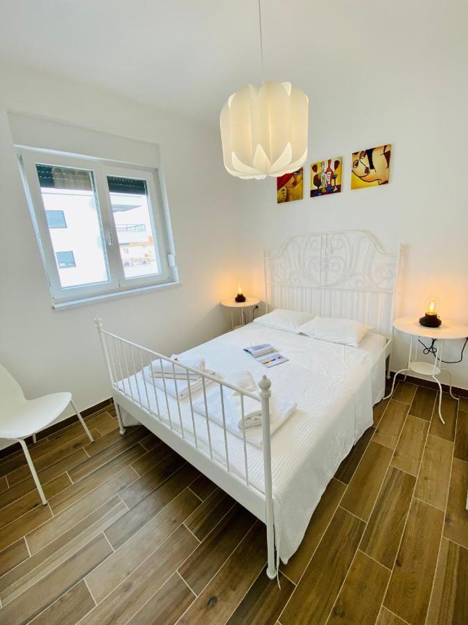 Apartment Tilda โตรกีร์ ภายนอก รูปภาพ