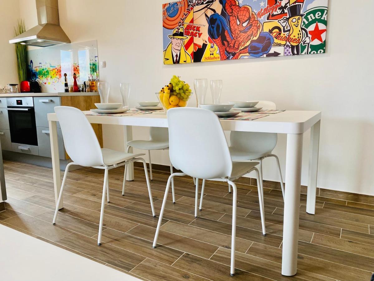 Apartment Tilda โตรกีร์ ภายนอก รูปภาพ